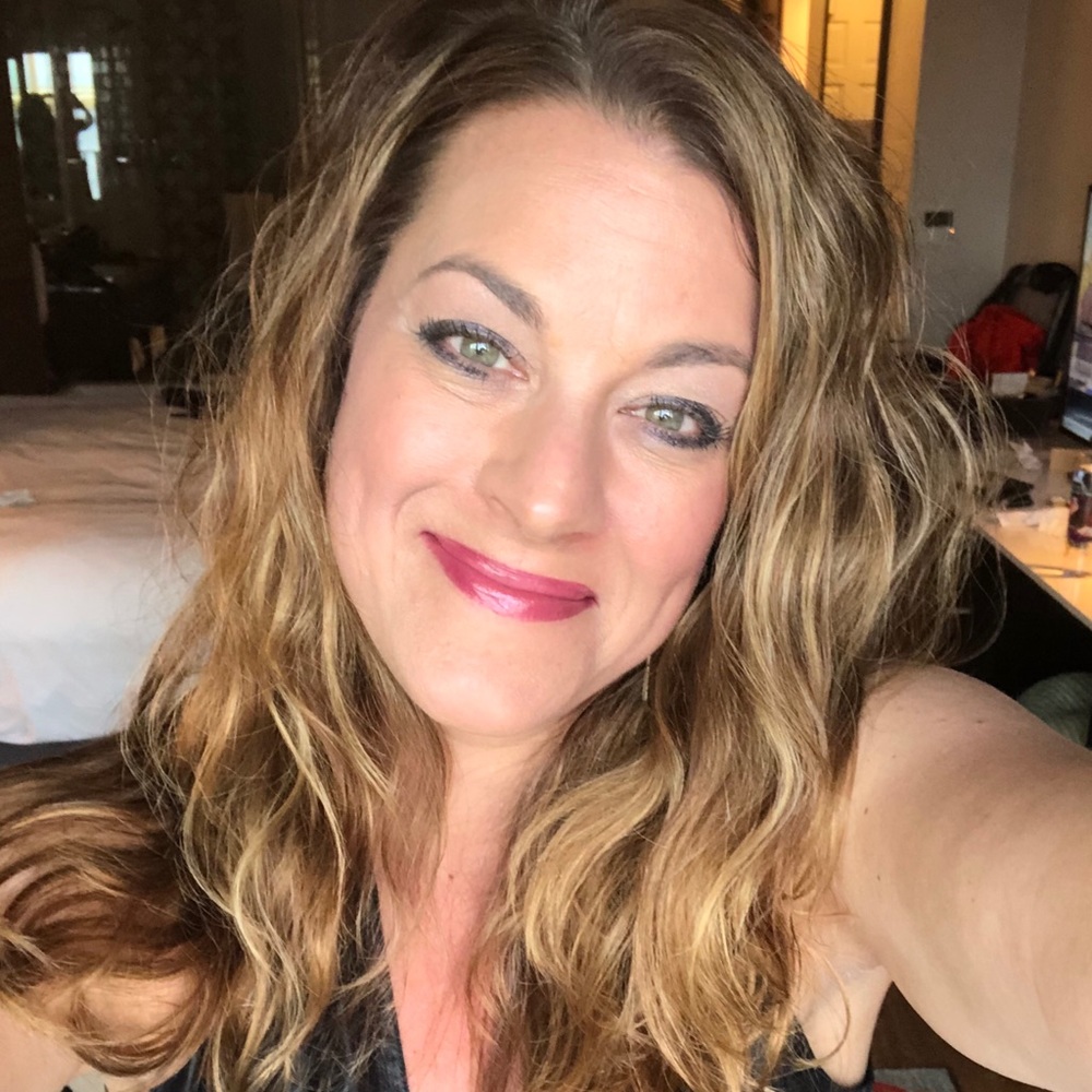 Meet your Posher, Christine